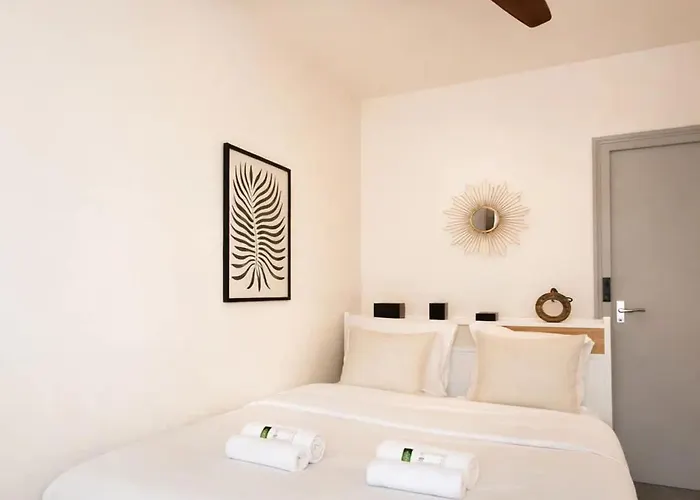 Marais Access - Premium For 4 Apartment *