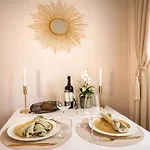 Marais Access - Premium For 4 *
