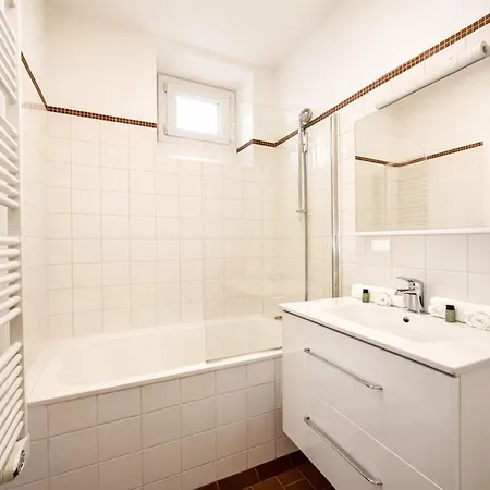 Marais Access - Premium For 4 Apartament Paryż
