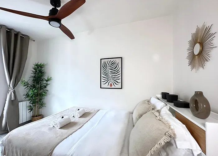 Marais Access - Premium For 4 * Paris