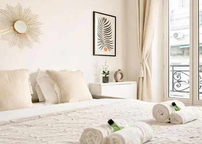 Marais Access - Premium For 4 Parigi