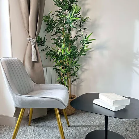 Marais Access - Premium For 4 公寓 *